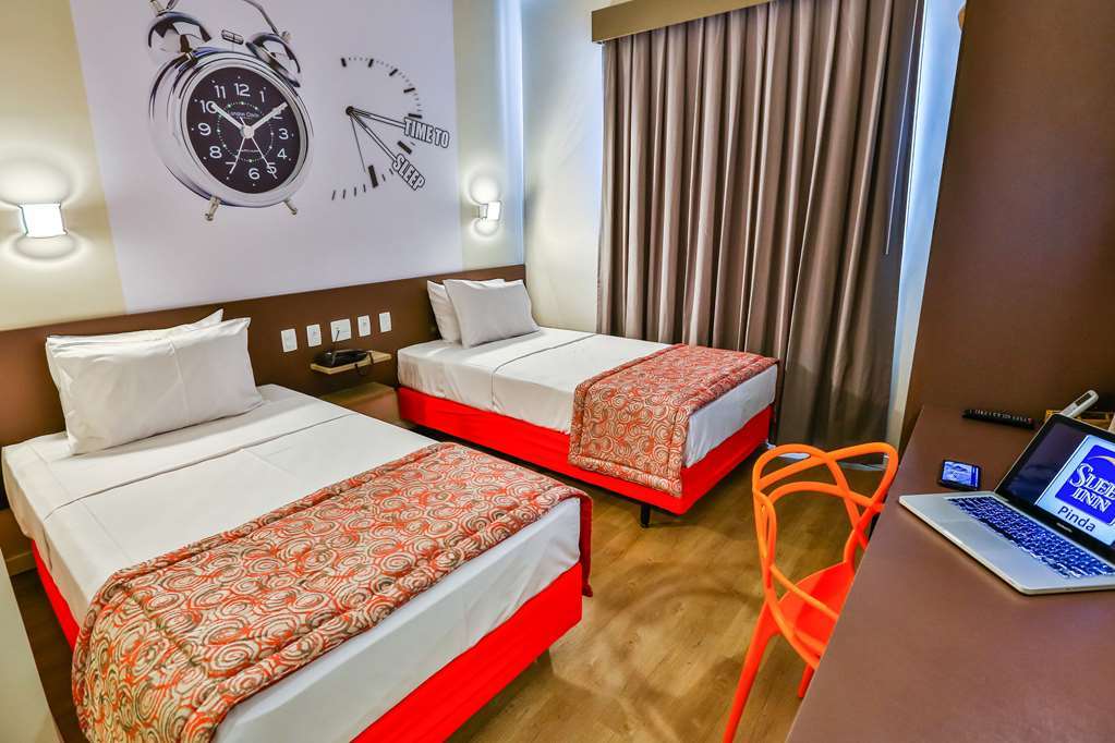 Summit Suites Hotel ピンダモニャンガバ 部屋 写真